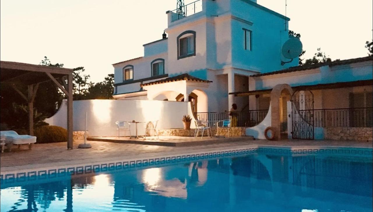 مونكاراباشو The Lemon Tree Villa المظهر الخارجي الصورة