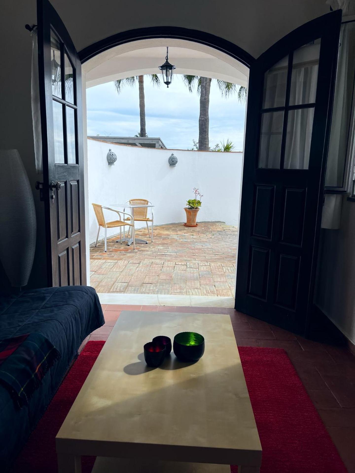 مونكاراباشو The Lemon Tree Villa الغرفة الصورة