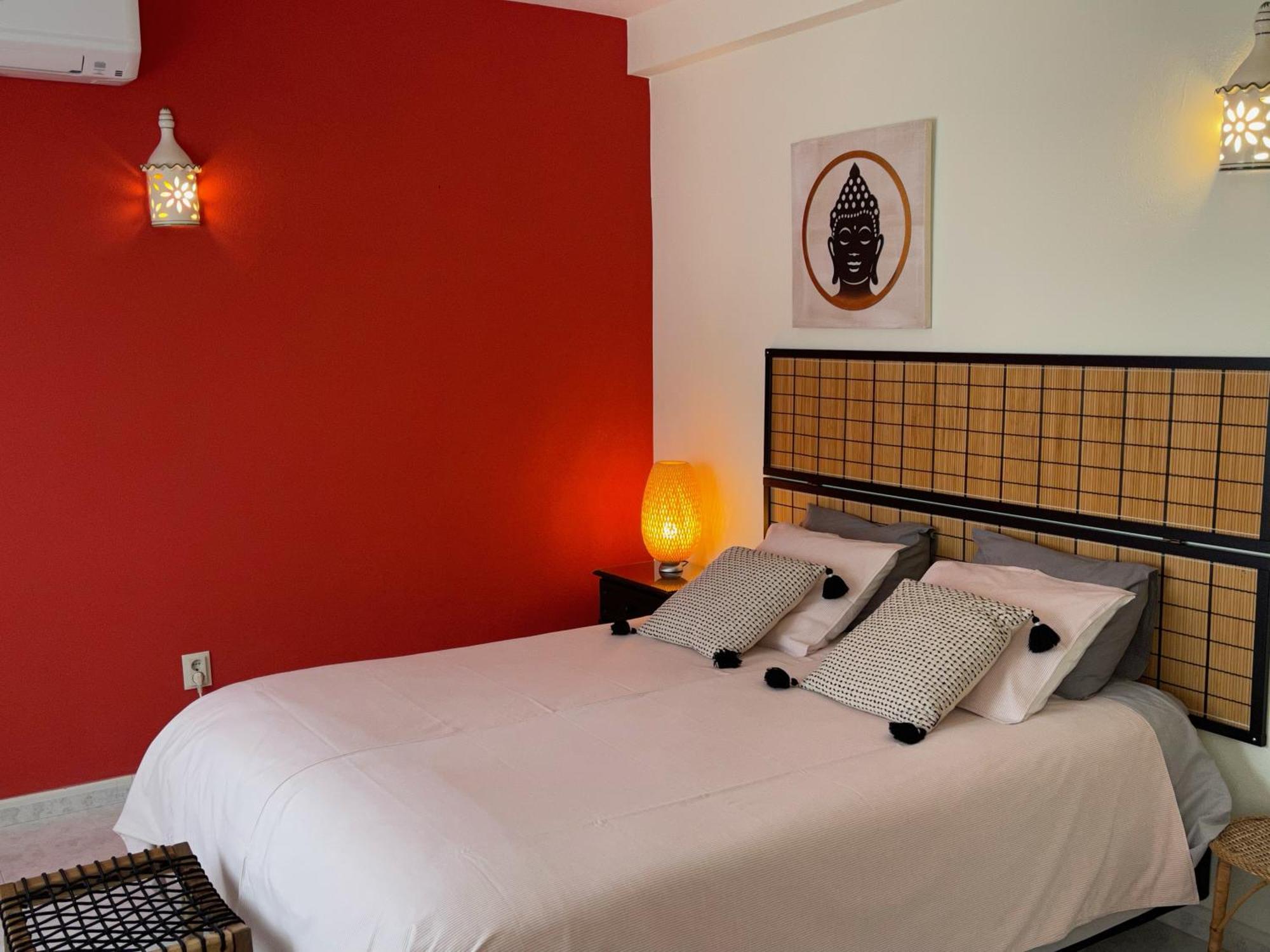 مونكاراباشو The Lemon Tree Villa الغرفة الصورة