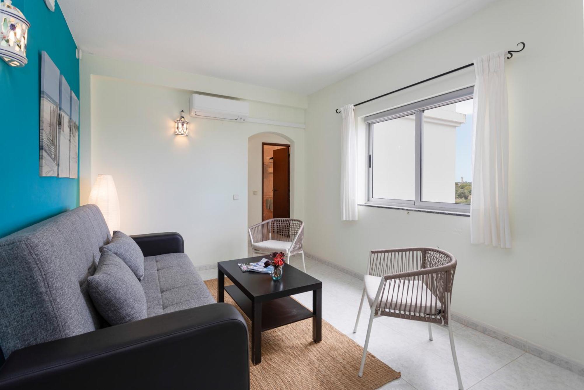 مونكاراباشو The Lemon Tree Villa الغرفة الصورة